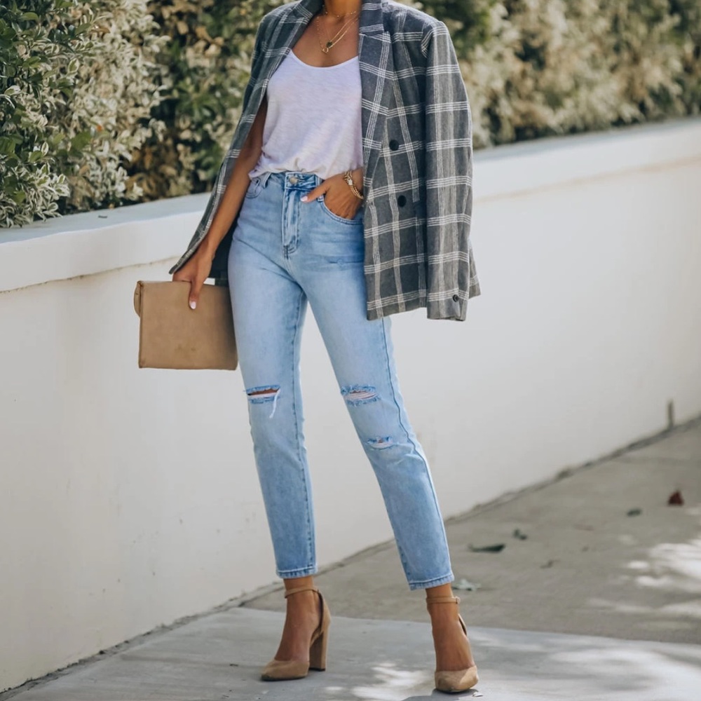 VICI Lawrey High Rise Distressed Skinny Jeans